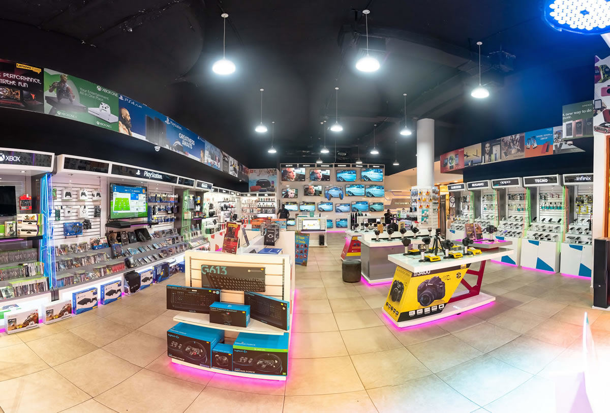 Gametroniq_Shop_Inside1a