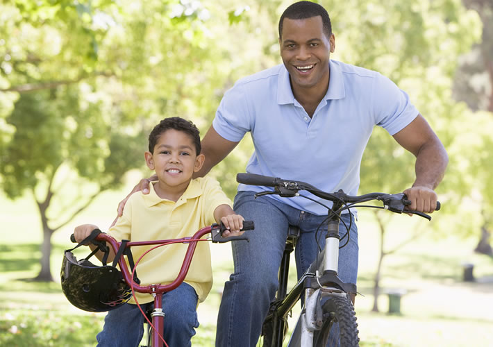 Riding a bike can be one of life’s great pleasures. The wind in your hair, the freedom, and the fun can be hard to beat. Located on first floor, Sports planet has got the entire bike riding necessities required.